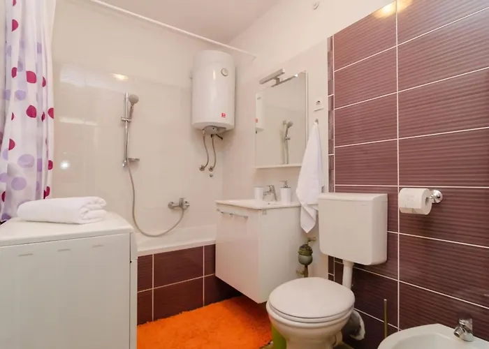 Mirela Apartamento Zadar